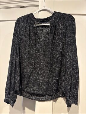 GAP Black and White Dot V-Neck Tie Blouse